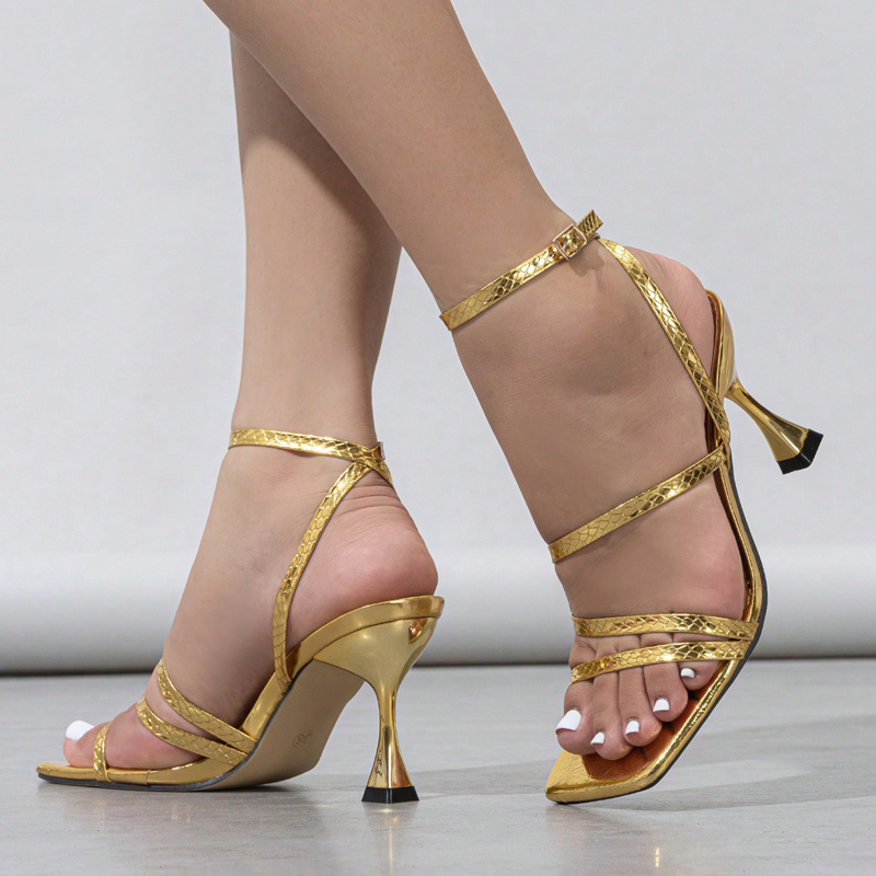 صنادل نسائية ذهبية بحزام للكاح - مراجعة Sandal Strappy Heeled وسعره