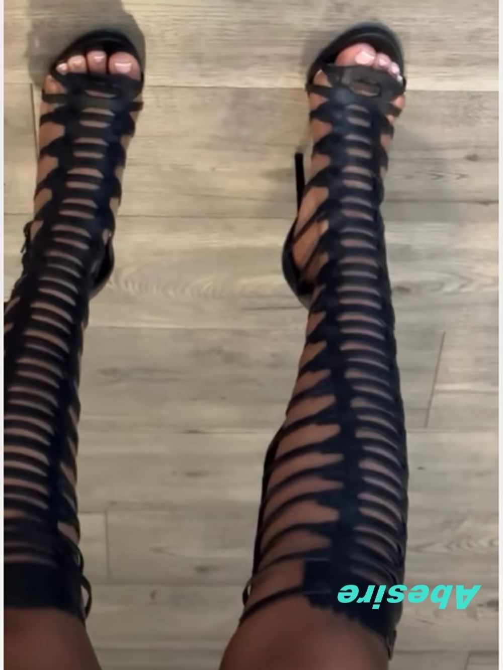 صنادل صيفية نسائية جديدة فاخرة - مراجعة Sandal Strappy Heeled وسعره